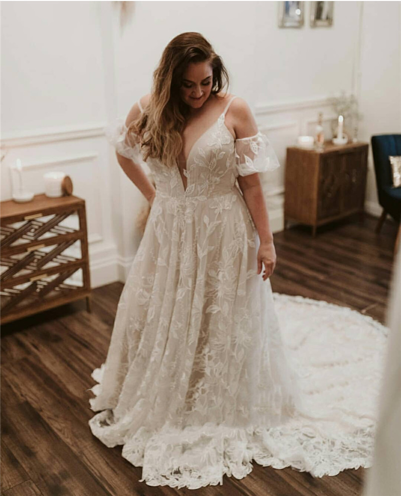 Plus Size Beach Wedding Dresses Sexy Lace Applique Spaghetti Backless Bridal Reception Bohemian Country Wedding Gown Robes