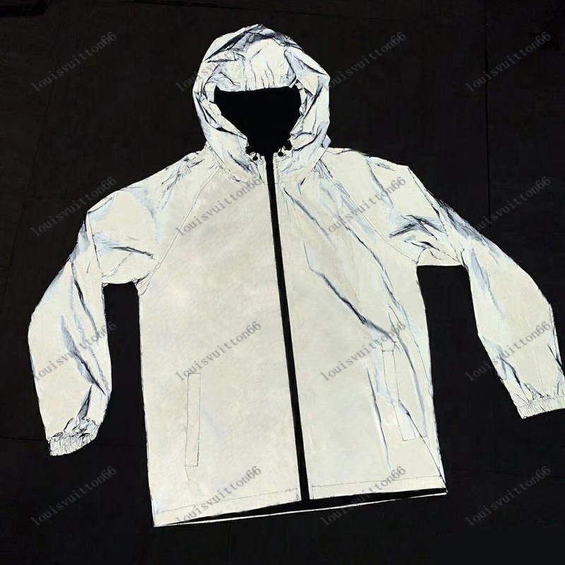 2021 Men' Designers Jacket fashion Letter Reflective Material Print Clothes Hooded Long Sleeve Blouse and Women' Real Label New
2021 Men' Designers Jacket fashion Letter Reflective Material Print Clothes Hooded Long Sleeve Blouse and Women' Real Label New