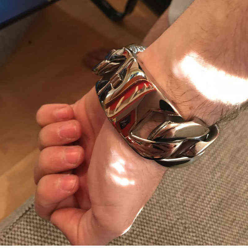 Heavy Powerful 31MM Wide Big Bracelet Men Hiphop Massive Stainless Steel Jewelry Fashion Mens Bracelets Bangles Hand Thick Chain 211124