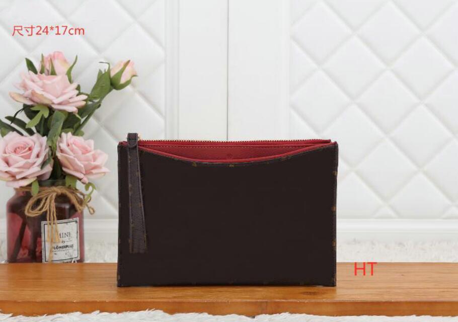 Women Portable Travel Toiletry bags 24 cm Protection Makeup Clutch handbag Leather Waterproof designer Cosmetic Bags wallet purse M45689, Purple
Women Portable Travel Toiletry bags 24 cm Protection Makeup Clutch handbag Leather Waterproof designer Cosmetic Bags wallet purse M45689, Purple