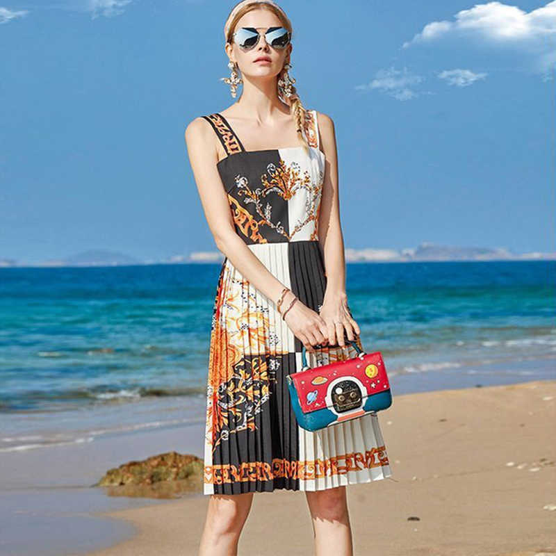2021 Summer New Vacation Party Dress Women Spaghetti Strap Floral print Beading Elegant Pleated baroque vintage Mini Dresses Y2k Q0707