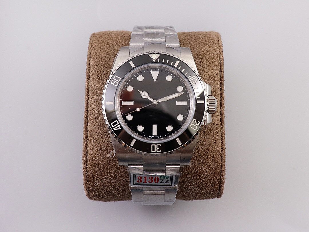 ZZ Factory Men's Watch 114060V2 V3 version diameter 40 mm with 3130-2836 movement ceramic ring sapphire crystal mirror fine steel strap, Slivery;brown
ZZ Factory Men's Watch 114060V2 V3 version diameter 40 mm with 3130-2836 movement ceramic ring sapphire crystal mirror fine steel strap, Slivery;brown