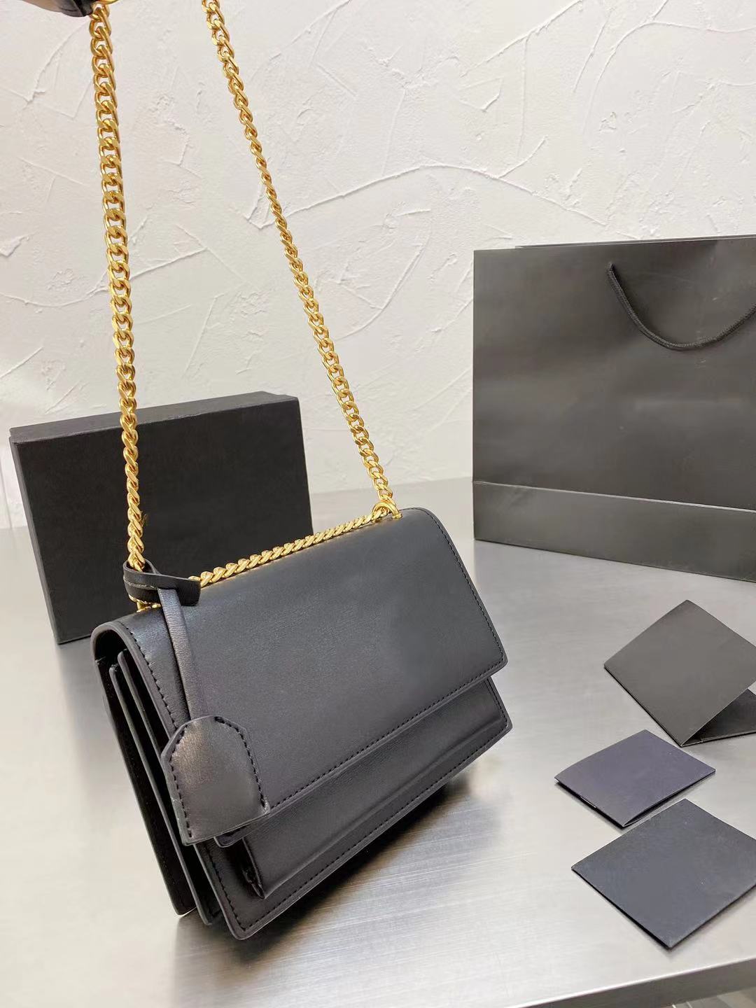 Fashion bag high-quality genuine leather beautiful sunset bagss designer classic luxury pure color letter metal chain shoulder bages messeng
Fashion bag high-quality genuine leather beautiful sunset bagss designer classic luxury pure color letter metal chain shoulder bages messeng