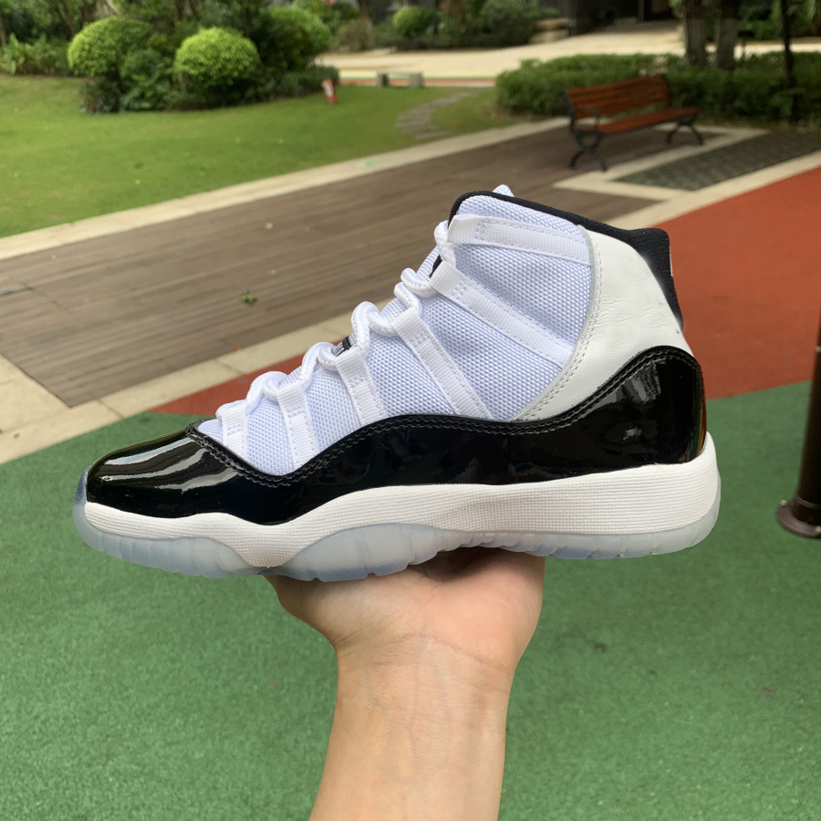 Luxury Designer Basketball Shoes for Men off Women white Running Sneakers SB Fashion Dunks red bottoms Concord Outdoor Foam Runner low heels
Luxury Designer Basketball Shoes for Men off Women white Running Sneakers SB Fashion Dunks red bottoms Concord Outdoor Foam Runner low heels
