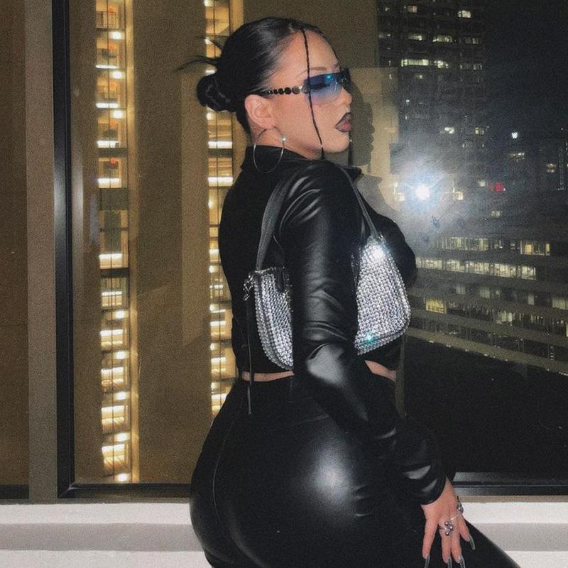 Womens T-Shirt Black Pu Leather Folds Skinny Tshirt Sexy V Neck Turn Down Collar Full Sleeve Crop Top Women Punk Style Gothic Emo Alt Cloth