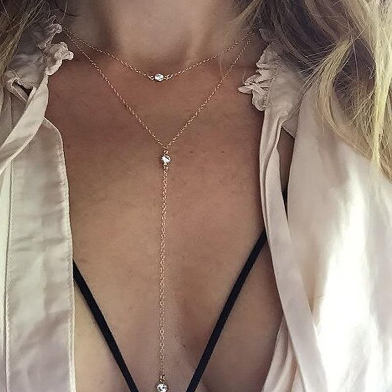 Pendant Necklaces Sexy Body Chain Women Beach Bikini Necklace Trendy Girl Crystal Silver Color Bohemia Tassel Chains
Pendant Necklaces Sexy Body Chain Women Beach Bikini Necklace Trendy Girl Crystal Silver Color Bohemia Tassel Chains