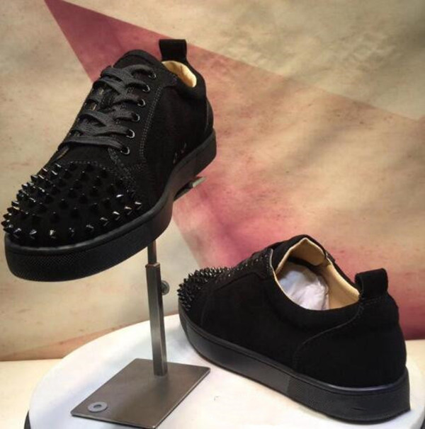 2021 Grey Suede Studded Men Shoes Red Bottoms Sneaker Junior Spikes Men's Flat Party Dress Wedding Man 35-47SZ
2021 Grey Suede Studded Men Shoes Red Bottoms Sneaker Junior Spikes Men's Flat Party Dress Wedding Man 35-47SZ