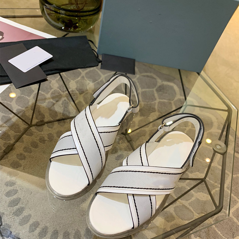 Fashion Womens Clear Flat Heeled Sandals Stiletto Heels Ladies Sandal High Quality Classic Girls Party Shoes Include White So On With Box Size 35-40, Black
Fashion Womens Clear Flat Heeled Sandals Stiletto Heels Ladies Sandal High Quality Classic Girls Party Shoes Include White So On With Box Size 35-40, Black