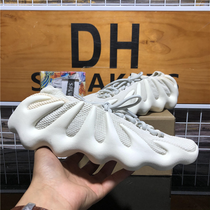 2021 Top Quality Kanye 450 Wests Knit Flat Running Shoes Cream Cloud White Black Men Women Fashion Outdoor Platform Sport Trainer Sneakers With Box Size 36-47 EUR, Customize
2021 Top Quality Kanye 450 Wests Knit Flat Running Shoes Cream Cloud White Black Men Women Fashion Outdoor Platform Sport Trainer Sneakers With Box Size 36-47 EUR, Customize