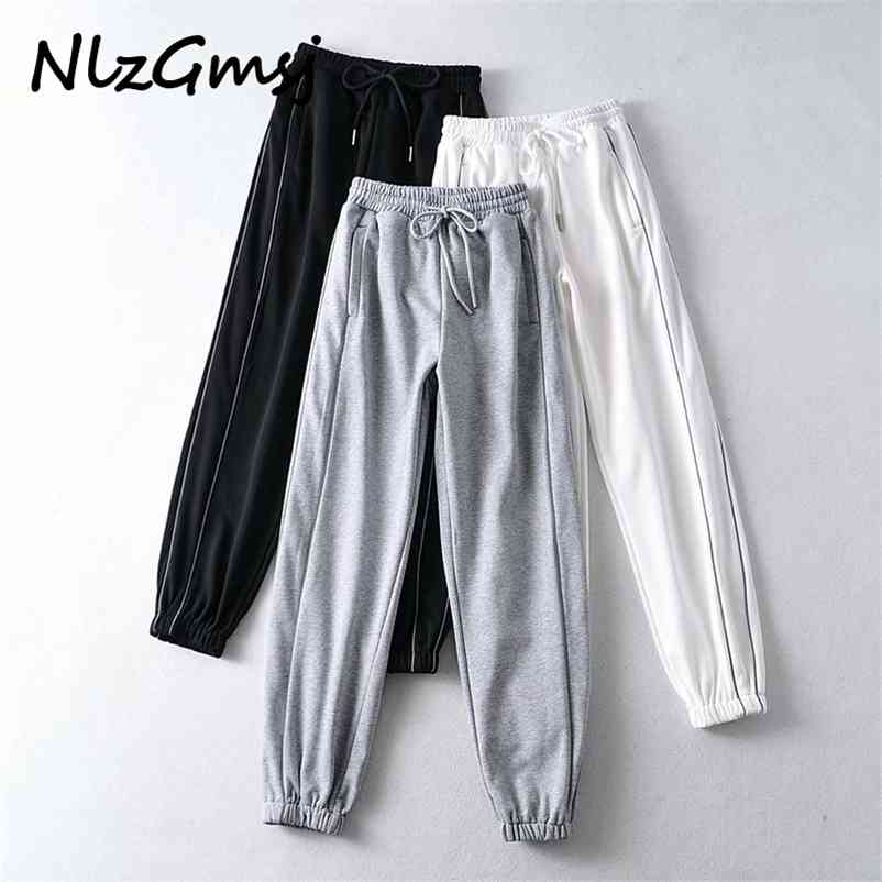 Pant Women Spring and Autumn Women's trousers elastic waist loose casual personality reflective band Leggings 210628, As picture
Pant Women Spring and Autumn Women's trousers elastic waist loose casual personality reflective band Leggings 210628, As picture