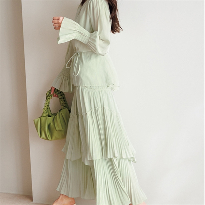 Elegant Temperament Irregular Pleated Drawstring Skirts Spring Fresh Ruffles Patchwork Jupe Fashion Simple Women Skirt 210708, Beige top
Elegant Temperament Irregular Pleated Drawstring Skirts Spring Fresh Ruffles Patchwork Jupe Fashion Simple Women Skirt 210708, Beige top