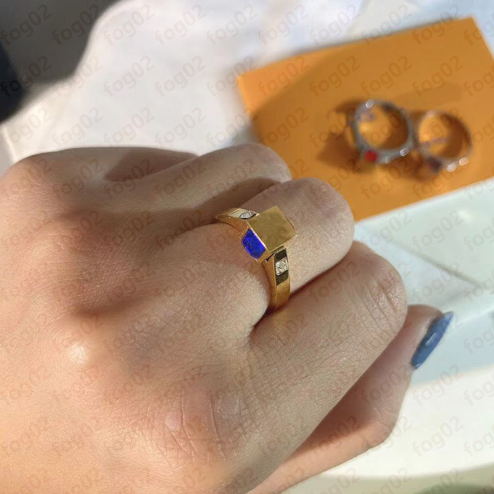 Design jewelry letter rings glue dropping couple brass material home fashion simple enamel universal ring for men and women, Golden;silver
Design jewelry letter rings glue dropping couple brass material home fashion simple enamel universal ring for men and women, Golden;silver