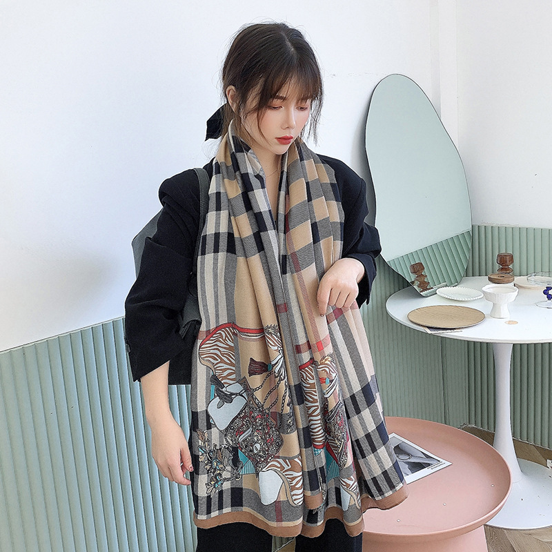Autumn and Winter New Womens Scarf Fashion Geometry Pattern Color Matching Plaid Warm Scarf Thickened Scarf Wholesale
Autumn and Winter New Womens Scarf Fashion Geometry Pattern Color Matching Plaid Warm Scarf Thickened Scarf Wholesale