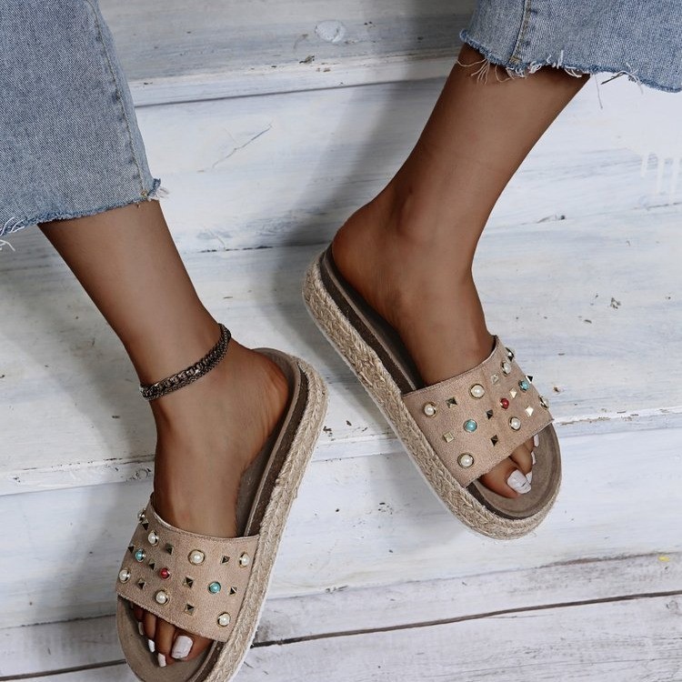 Sandals Fashion Pearl Summer Candy Ladies Platform Beach Slippers Flat Slip on Dress Wedding Female Slides Plus Size 43 HYLU, Apricot
Sandals Fashion Pearl Summer Candy Ladies Platform Beach Slippers Flat Slip on Dress Wedding Female Slides Plus Size 43 HYLU, Apricot