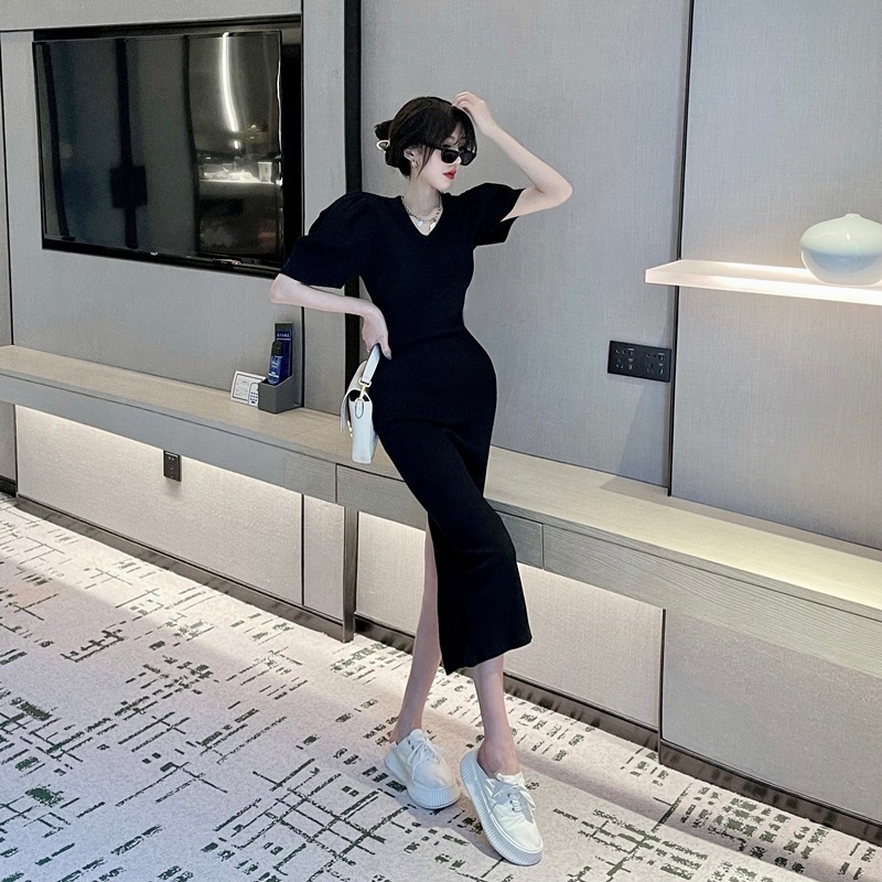 Korean Chic Fashion V Neck Puff Short Sleeve Black White Striped Dress Women Casual Sexy Split Tight Wrap Hip Vestido De Mujer 210429