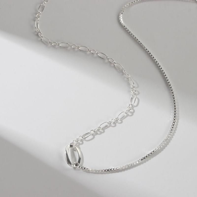 Chains Irregular Silver Plated Ins Geometric Circle Necklace Female Simple Clavicle Chain Fashion Temperament Jewelry
Chains Irregular Silver Plated Ins Geometric Circle Necklace Female Simple Clavicle Chain Fashion Temperament Jewelry
