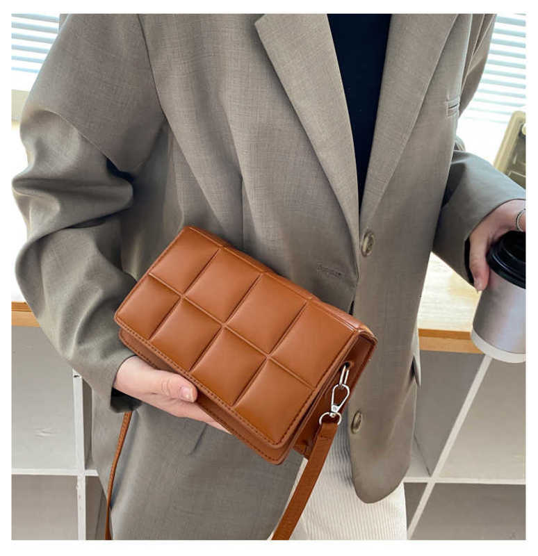 2021 Net Red Fashion Shoulder Bag Pu Prsure Lattice Msenger Trend Women's Small Square Bag, White
2021 Net Red Fashion Shoulder Bag Pu Prsure Lattice Msenger Trend Women's Small Square Bag, White