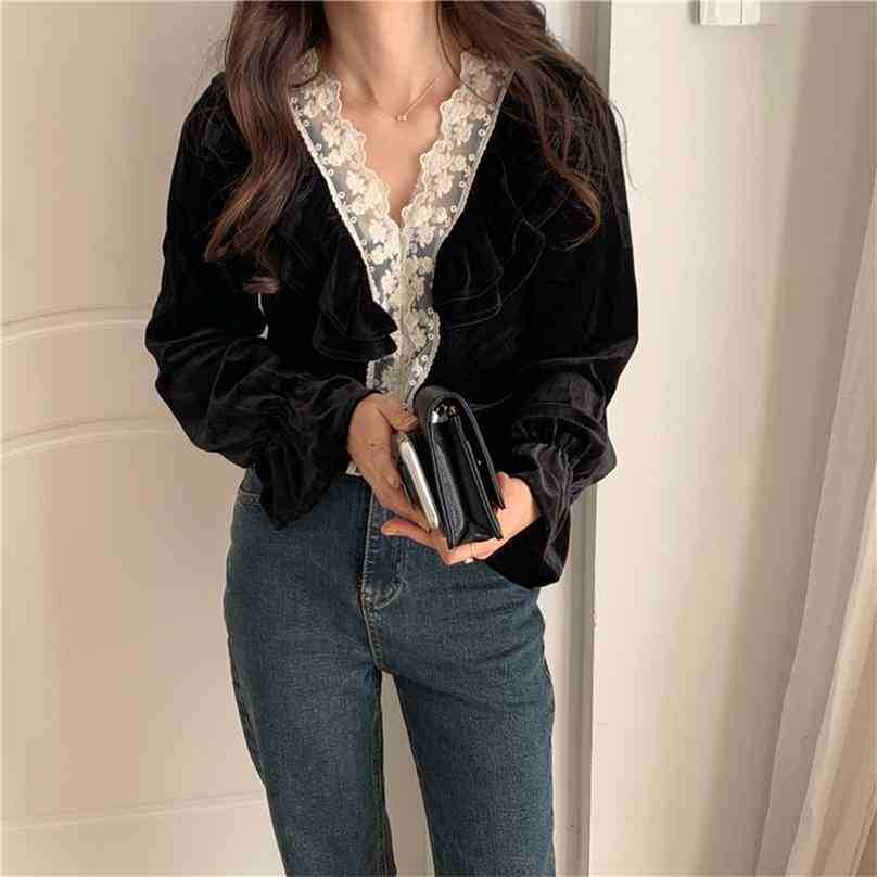 Chic V-Neck French Retro Velvet Gentle Blouses Streetwear All Match Stylish Lace Patchwork Tops Shirts 210525, Black
Chic V-Neck French Retro Velvet Gentle Blouses Streetwear All Match Stylish Lace Patchwork Tops Shirts 210525, Black