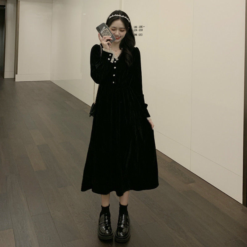 Elegant Vintage Dress Women Long Sleeve Solid Black Party Dress Female V-Neck Lace Midi Gothic Dress Autumn Office Lady 210521
