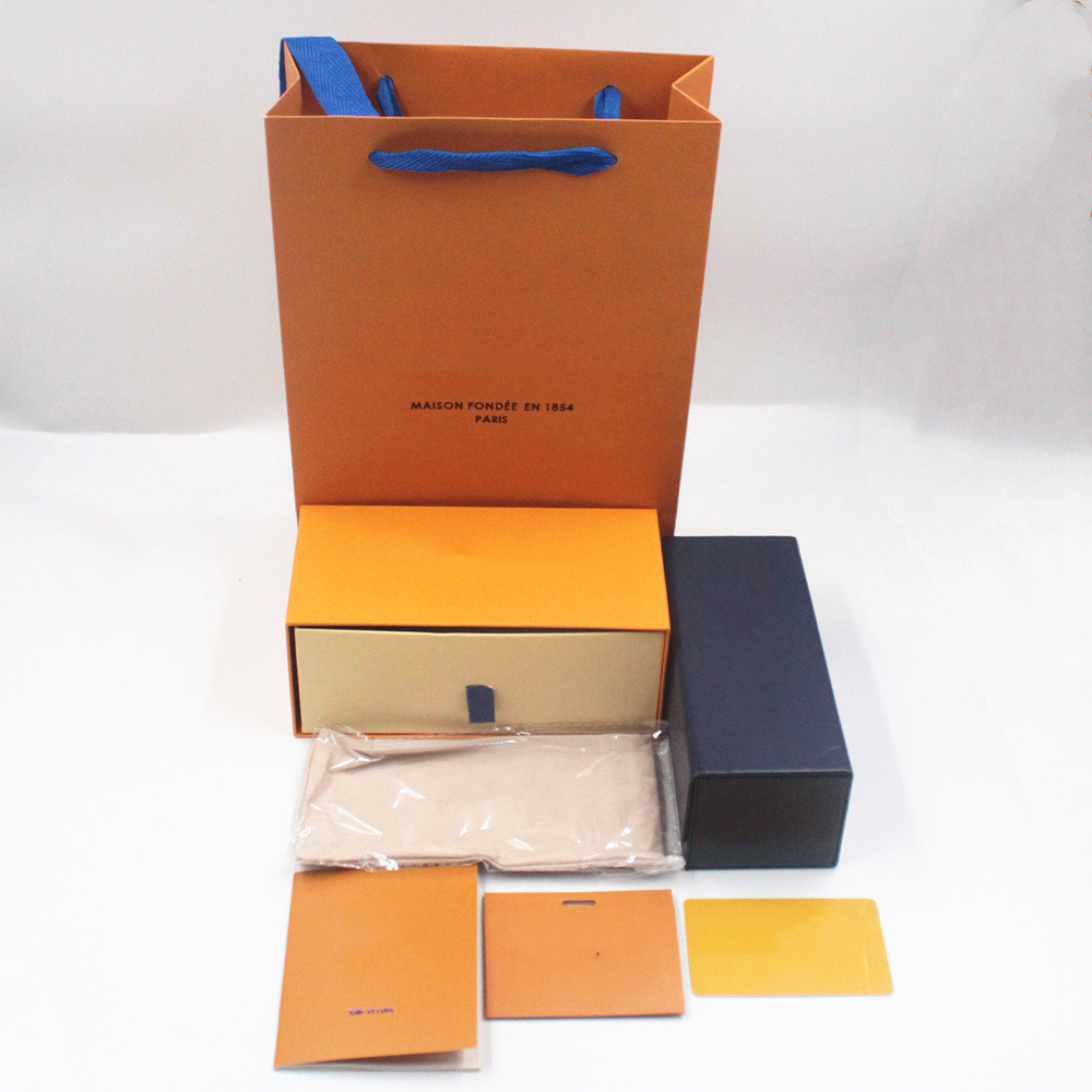 Elegant Floral Sunglasses: Inspired Eyewear for Women with Clear Lenses, Classic Outdoor Fashion Z260306