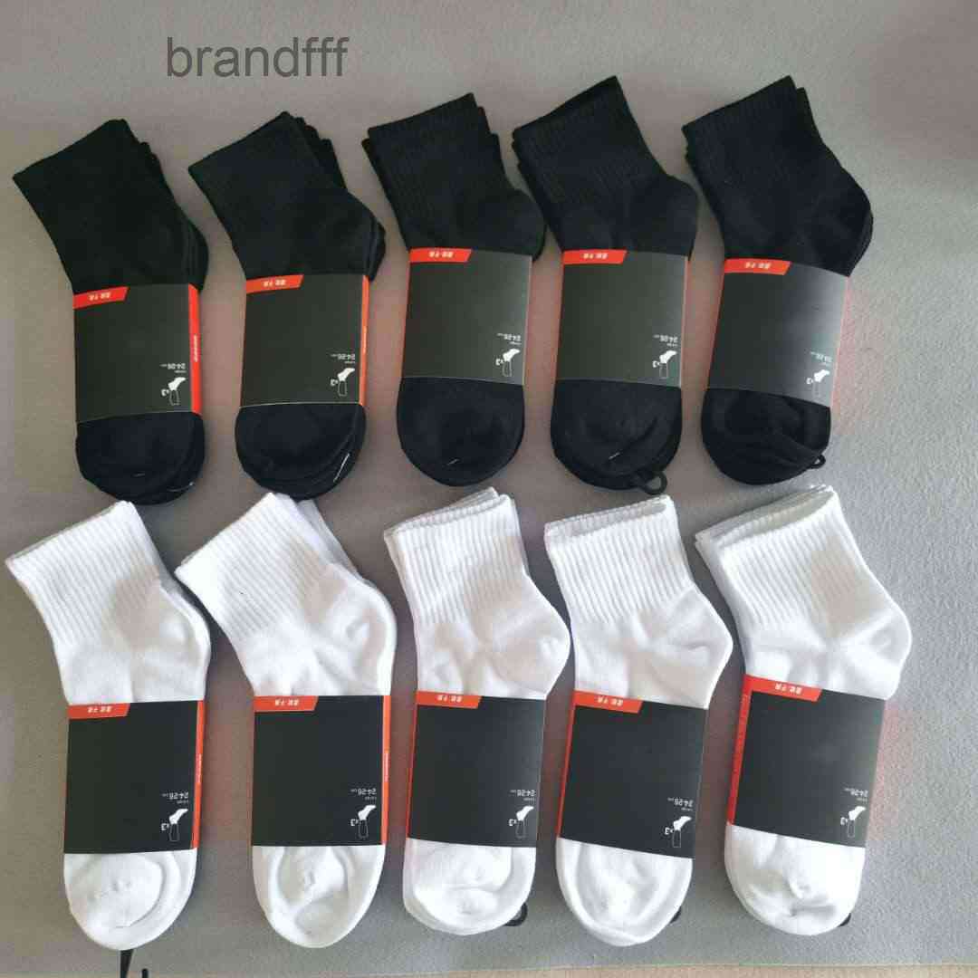 mens socks Wholesale Fashion Women Men Casual socking High Quality Cotton Letter Breathable 100% Sports black and white jogging Basketball
mens socks Wholesale Fashion Women Men Casual socking High Quality Cotton Letter Breathable 100% Sports black and white jogging Basketball