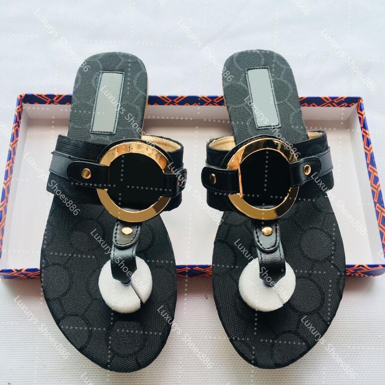 Women Flat Slippers Luxurys Designers Sandals Leather Brand Girl Slides Sandalias Casual Flip Flops Size 35-42, Black
Women Flat Slippers Luxurys Designers Sandals Leather Brand Girl Slides Sandalias Casual Flip Flops Size 35-42, Black
