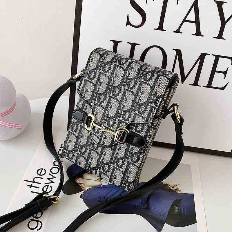 Women Luxurys Designers Bags 2021 designer handbags Multi Pochette Crossbody Bag Zhouzhoubao123 Louisbags_18 Hanghhangbag Japanese and HDBU
Women Luxurys Designers Bags 2021 designer handbags Multi Pochette Crossbody Bag Zhouzhoubao123 Louisbags_18 Hanghhangbag Japanese and HDBU