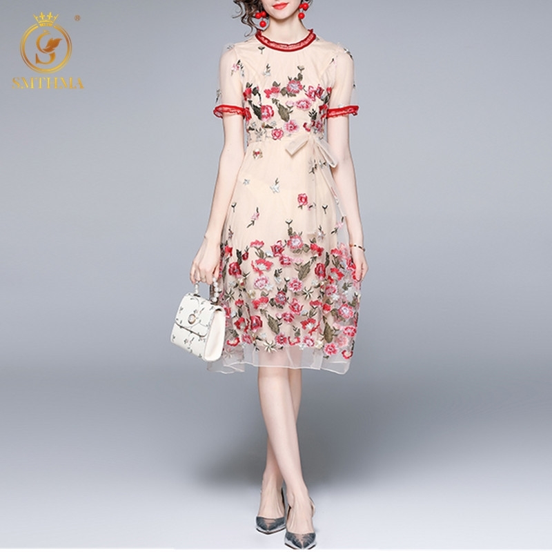 Fashion Summer Dress Women' Mesh Embroidery Flowers Vintage Elegant Temperament Dresses Vestidos 210520, Photo color
Fashion Summer Dress Women' Mesh Embroidery Flowers Vintage Elegant Temperament Dresses Vestidos 210520, Photo color