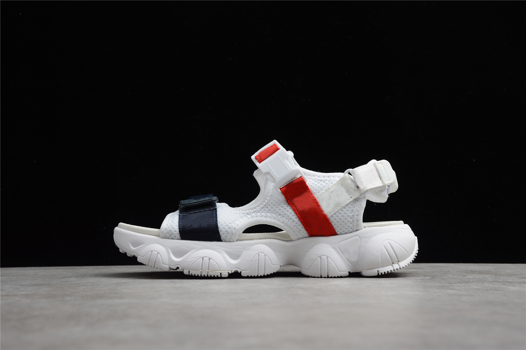 Summer Fashion Platform Sandals Men Light Weight Men's Beach Slippers Sport Sandal Unisex Women size, 01
Summer Fashion Platform Sandals Men Light Weight Men's Beach Slippers Sport Sandal Unisex Women size, 01