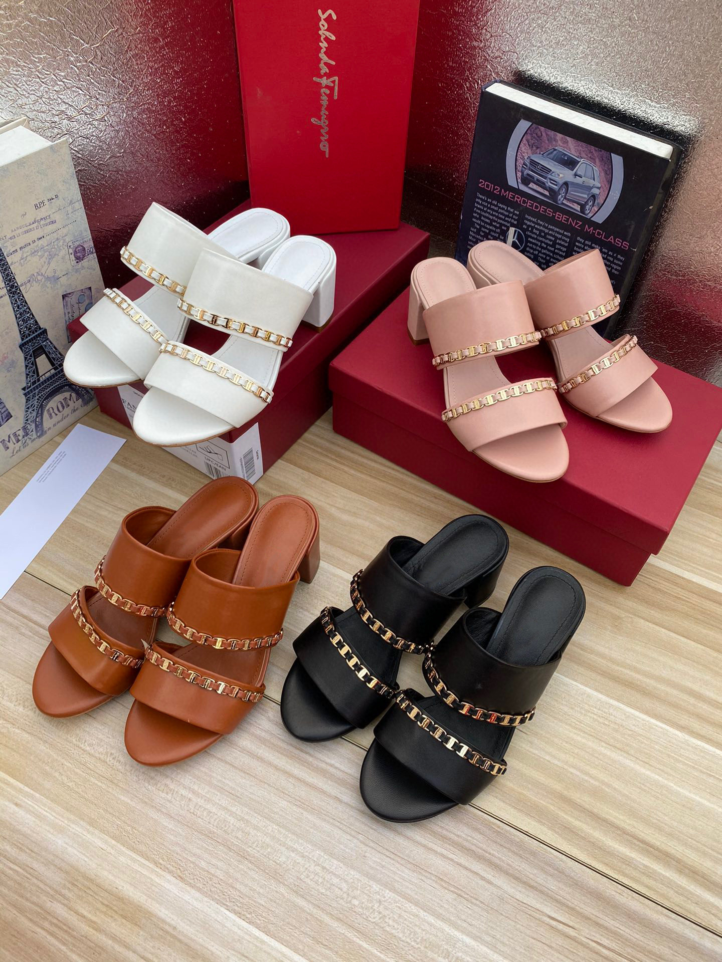 Prad 2021 Fashion Red Bottom High Heels Ladies Nude Color Pointed Sandals Banquet Stylist Shoes Party Dress Shoes Summer Studded Leather Shoes, Choose the color
Prad 2021 Fashion Red Bottom High Heels Ladies Nude Color Pointed Sandals Banquet Stylist Shoes Party Dress Shoes Summer Studded Leather Shoes, Choose the color