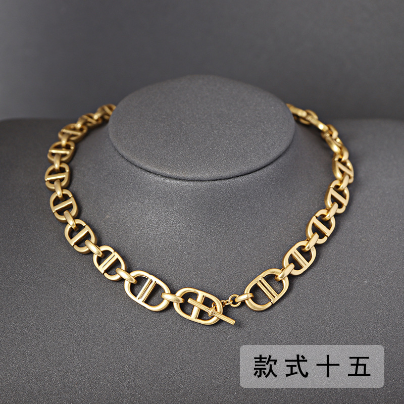 New designed Retro D Letter diamonds pearls women Necklace Celebrity female party luxurious jewelry Couple necklaces Z02662
New designed Retro D Letter diamonds pearls women Necklace Celebrity female party luxurious jewelry Couple necklaces Z02662