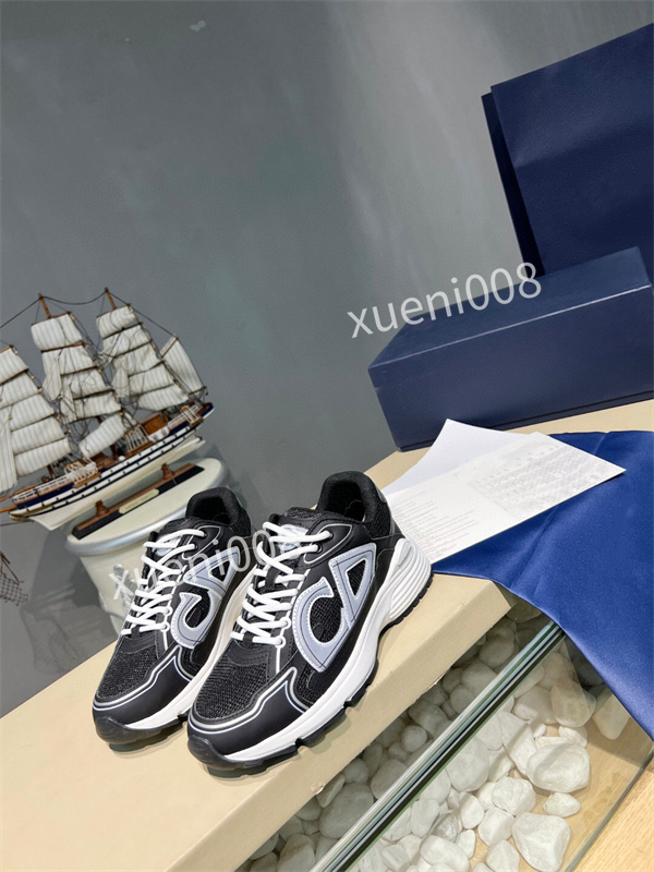 Top quality casual shoes men and women 35-46 cow leather pattern bottom tiger red green stripe designer sportswea rx211001, Choose the color
Top quality casual shoes men and women 35-46 cow leather pattern bottom tiger red green stripe designer sportswea rx211001, Choose the color