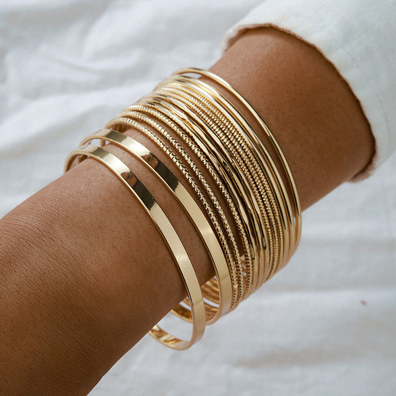 14pcs/sets Punk Gold Color Bracelets Link Chain for Women Trendy Alloy Metal Bangle Bohemian Jewelry Accessories Wholesale CR019 
14pcs/sets Punk Gold Color Bracelets Link Chain for Women Trendy Alloy Metal Bangle Bohemian Jewelry Accessories Wholesale CR019