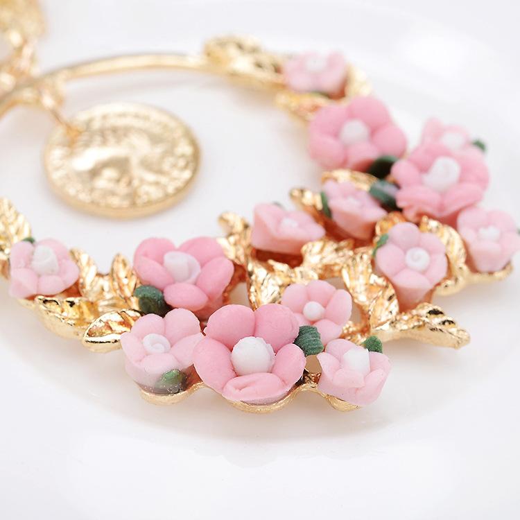 Stud 2021 Fashion Jewelry Trendy Creative Pastoral Retro Exaggerated Fresh Flower Big Ring Earrings Queen For Girls Gift
Stud 2021 Fashion Jewelry Trendy Creative Pastoral Retro Exaggerated Fresh Flower Big Ring Earrings Queen For Girls Gift