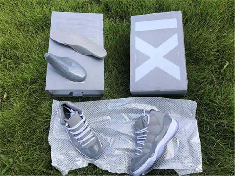2021 Authentic 11 Cool Grey Medium White Real Carbon Fiber Men Athletic Shoes Sports Sneakers 378037-001
2021 Authentic 11 Cool Grey Medium White Real Carbon Fiber Men Athletic Shoes Sports Sneakers 378037-001