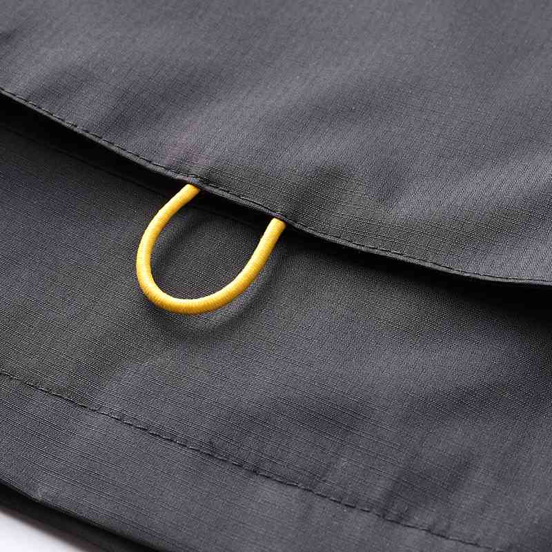 Mens Jacket Windbreaker Hooded Spring Thin Jacket for Men Waterproof Big Pockets Men Clothing Oversized Long Sleeve Pull Homme 210601