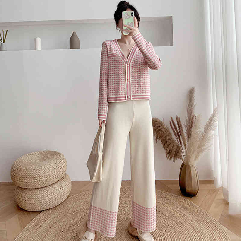 Autumn Fashion Women Long-sleeve Plaid Knitwear Cardigan Tops + Loose Wide-Leg Trousers Casual Knitting Two Piece Set Female 210506