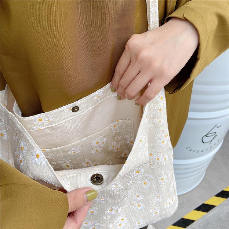 Margarita - Cotton Women's Bag, Environmental Protection Shopping Retro Design Evening Bags, Beige
Margarita - Cotton Women's Bag, Environmental Protection Shopping Retro Design Evening Bags, Beige