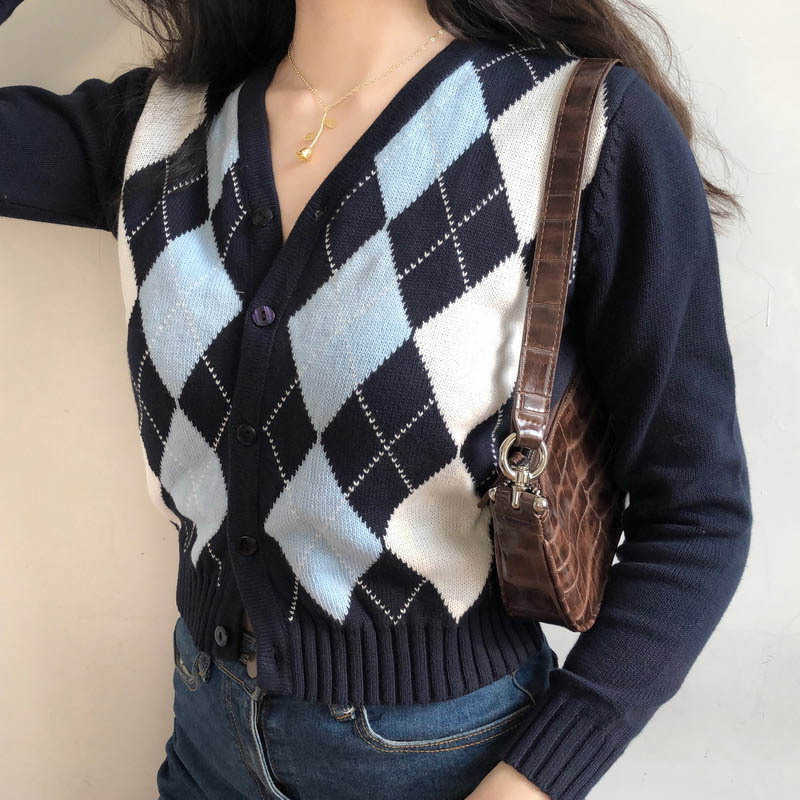 Plaid Knitted Sweaters Women Vintage Single Breasted Long Sleeve Cardigans Fashion V Neck Slim Fit Female Coats 1D185 210602