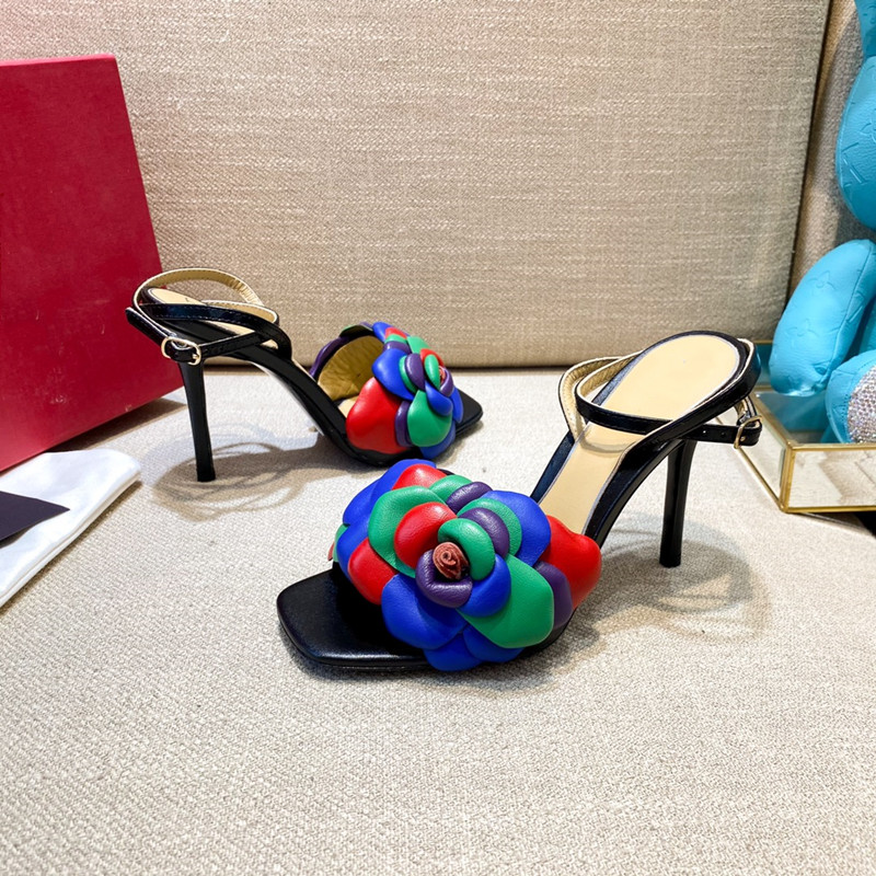 2021v newly launched women's high-heeled sandals, slippers, leather soles, fashionable and luxurious, perfectly restored, Black
2021v newly launched women's high-heeled sandals, slippers, leather soles, fashionable and luxurious, perfectly restored, Black