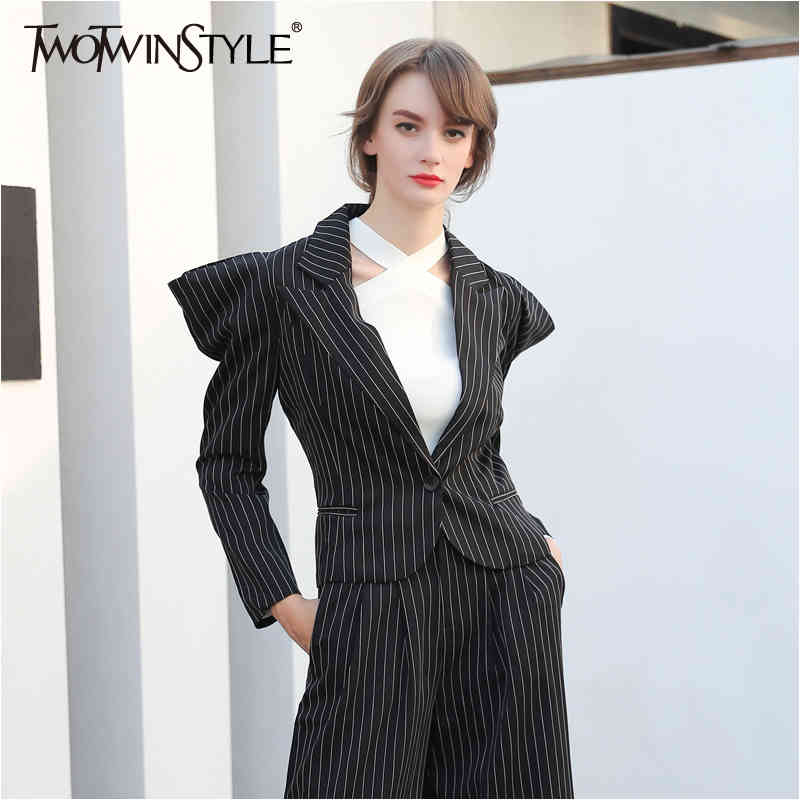 Black Striped Blazer Coat Female Long Sleeve Broad Shoulders Blazers Tops Women Fashion Clothes Autumn 210524
