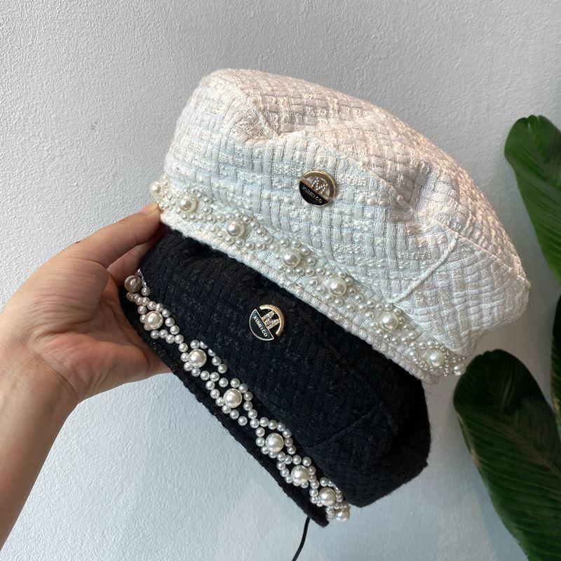 Berets 2021 Grid Pearl Beret Octagonal Hat Slim Fashion Women Winter And Autumn For Woman, White
Berets 2021 Grid Pearl Beret Octagonal Hat Slim Fashion Women Winter And Autumn For Woman, White
