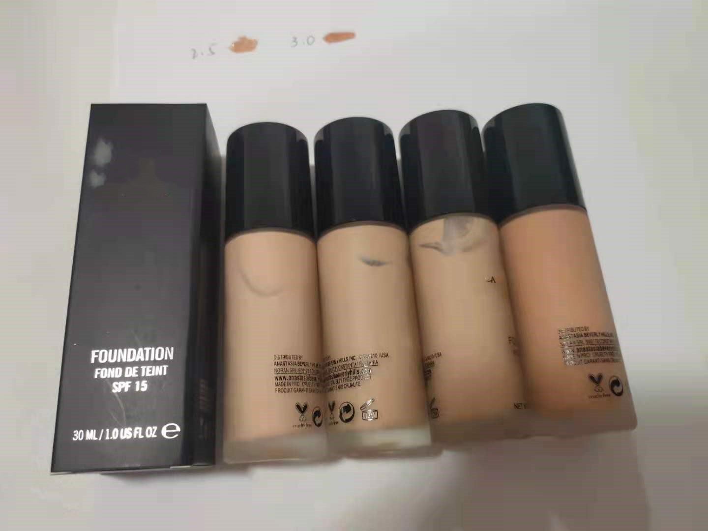 2020 NEW brand make up Liquid 30ML Foundation fond de teint spe 15/PA+++DHL FREE
2020 NEW brand make up Liquid 30ML Foundation fond de teint spe 15/PA+++DHL FREE