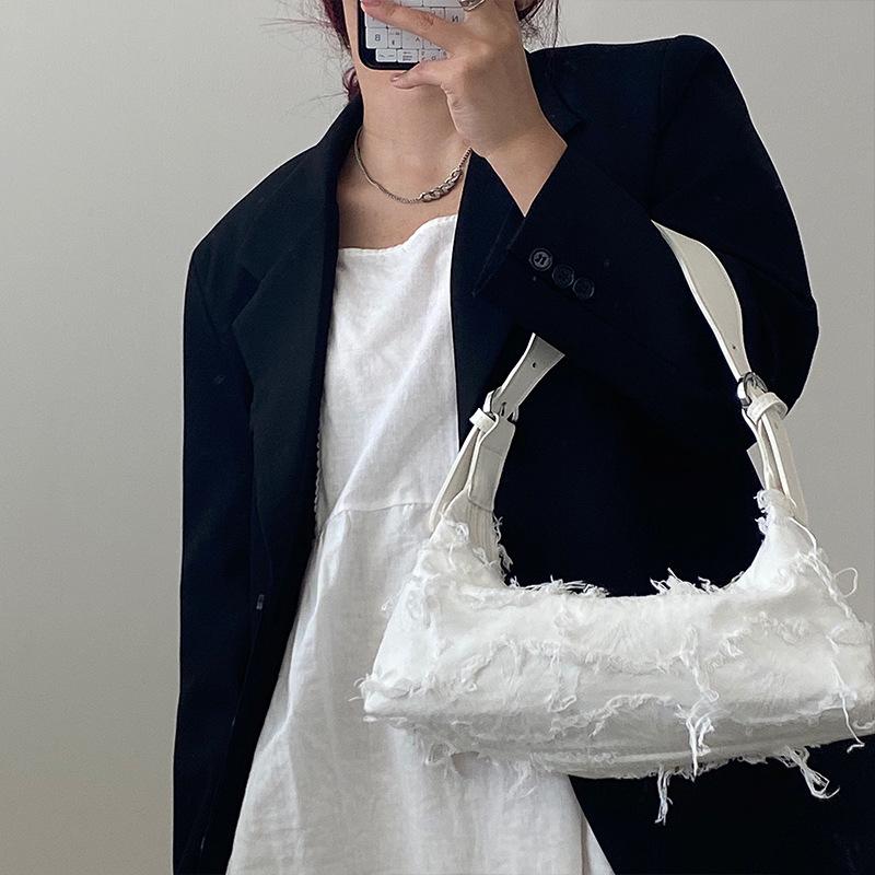 Evening Bags Tassel Canvas Underarm Bag Women's 2021 Simple Handheld Single Shoulder Messenger
Evening Bags Tassel Canvas Underarm Bag Women's 2021 Simple Handheld Single Shoulder Messenger