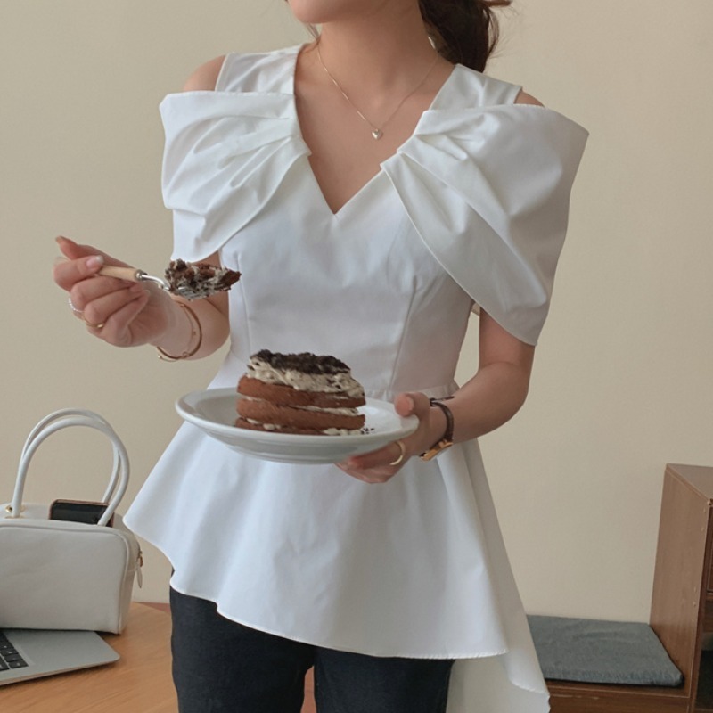 Nomikuma Women Blouse Elegant Slim Waist Ruffle Tops Irregular Pleated Short Sleeve V-neck Shirt New Sexy Strapless Blusas 6H204 210427