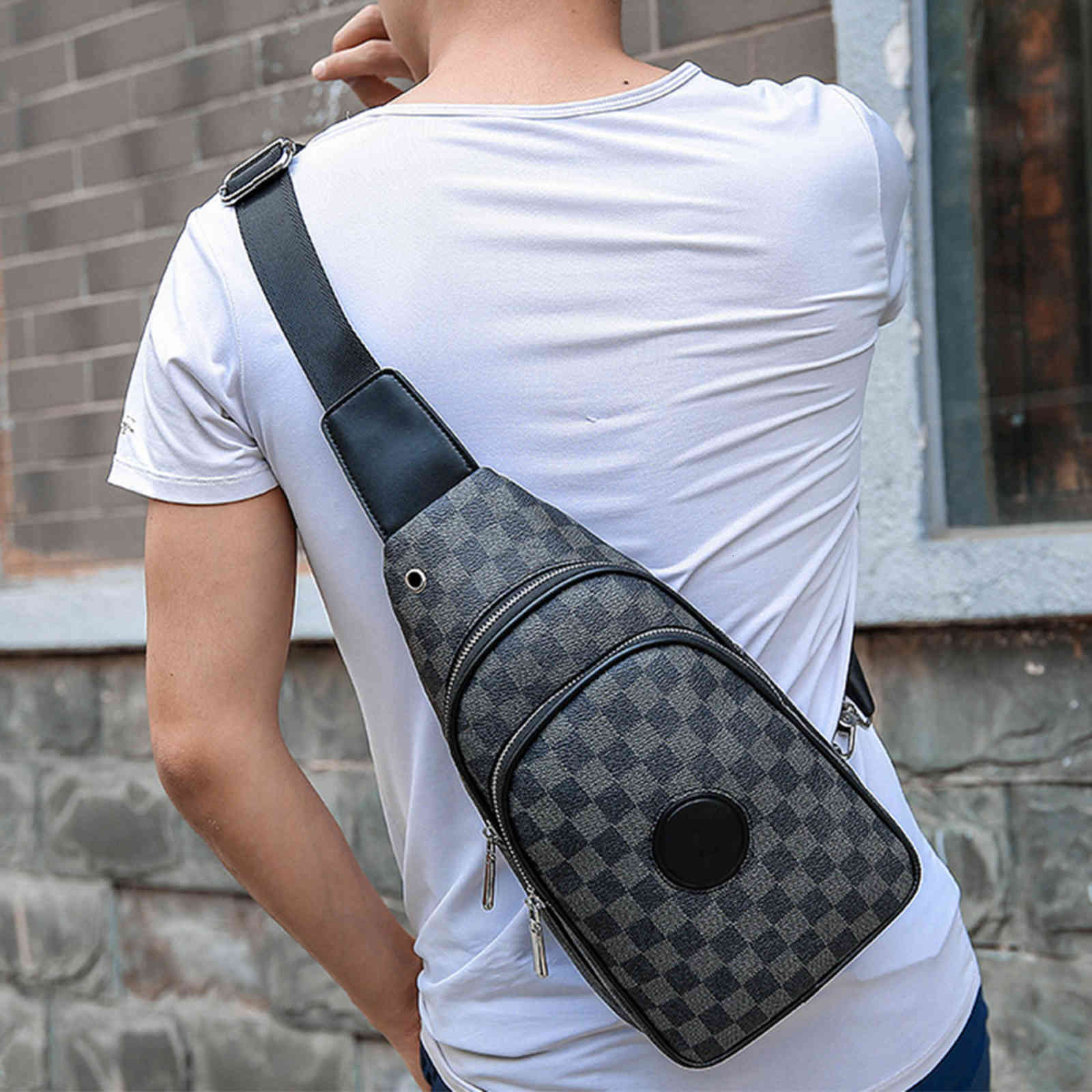 Bags Handbag 2021 Men's Bag Single Shoulder Chest Leisure Lattice Messenger Cross Small Backpack Fashion Brand, Black;red
Bags Handbag 2021 Men's Bag Single Shoulder Chest Leisure Lattice Messenger Cross Small Backpack Fashion Brand, Black;red