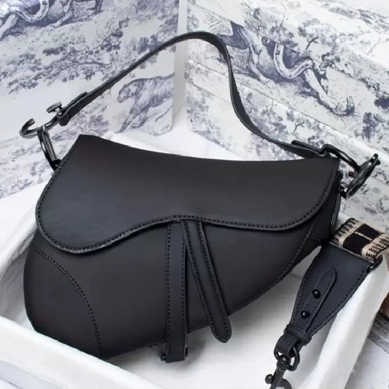 High Quality Designer Bags Women Fashion Gold Metal Sac Saddle matte printing Embroidery Handbags Cross body Handbag Shoulder Phone Vintage Bag Purse, Customize
High Quality Designer Bags Women Fashion Gold Metal Sac Saddle matte printing Embroidery Handbags Cross body Handbag Shoulder Phone Vintage Bag Purse, Customize