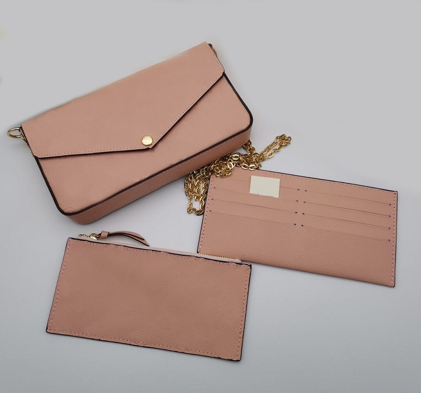 2023 Fashion Designer Women shoulder bags luxury lady classic flowers Handbags highs quality leather Chains crossbody Original Box Plaid purses 612V76, Embossed flower
2023 Fashion Designer Women shoulder bags luxury lady classic flowers Handbags highs quality leather Chains crossbody Original Box Plaid purses 612V76, Embossed flower
