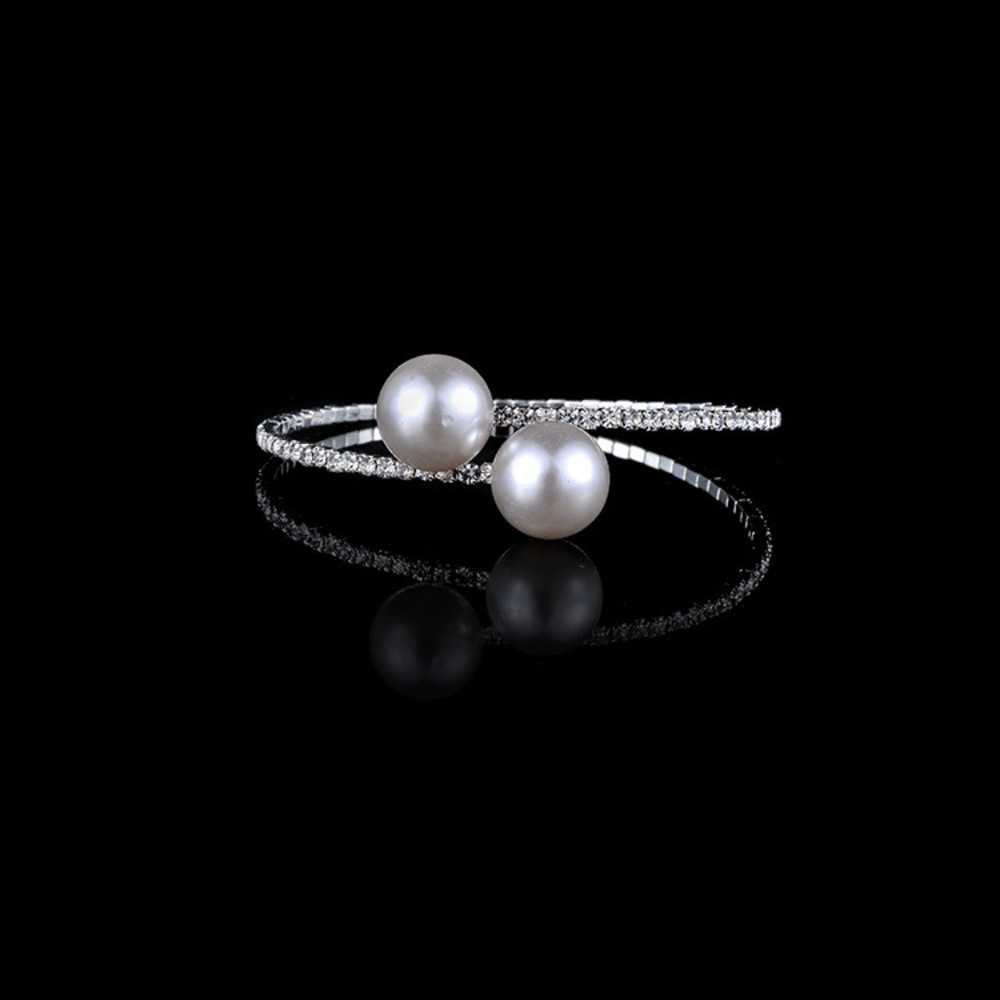 Hand catenary Korean pearl bracelet lady sweet girl Bridal Jewelry Diamond Bracelet, Golden;silver
Hand catenary Korean pearl bracelet lady sweet girl Bridal Jewelry Diamond Bracelet, Golden;silver