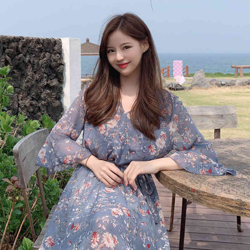 Women Dress Summer Vintage Midi Long es Vestidos V-neck Flare Short Sleeve Print Sweet Casual Chiffon 10451 210518